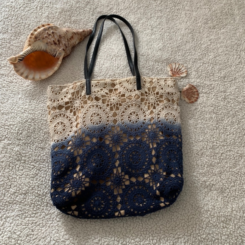 Mossimo large Boho tote Crochet Bag